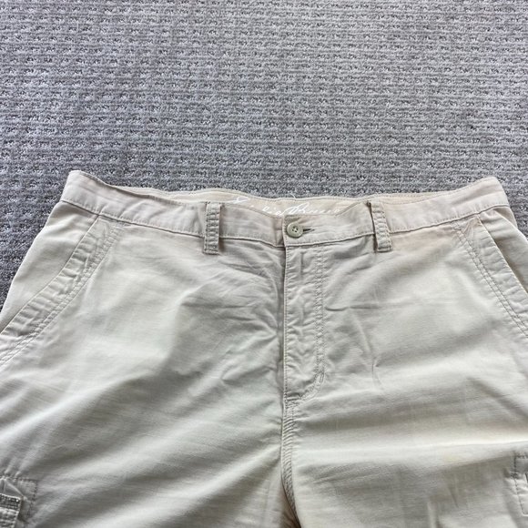 Eddie Bauer Cargo Shorts Men 38 Beige Outdoors Pockets - DISCOLORATION - - Picture 3 of 16